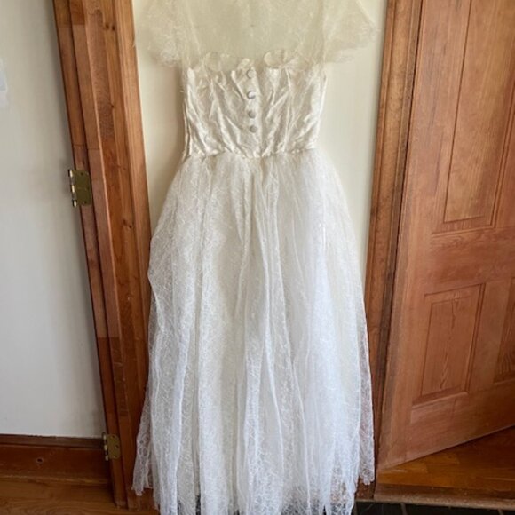VINTAGE HANDMADE 1959 Princess Empire Waist Satin Lace Wedding Dress Small - Picture 9 of 17